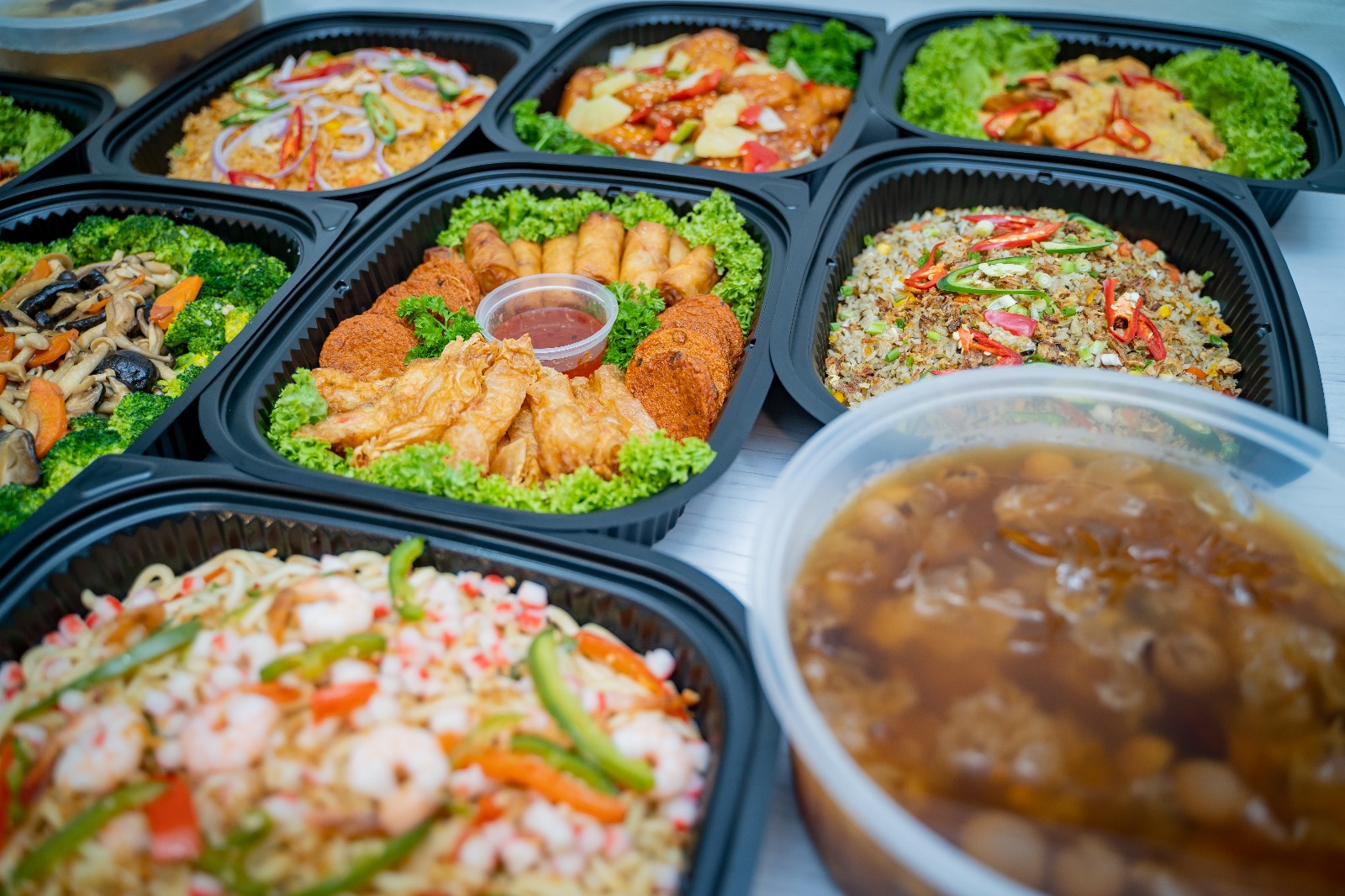 SIGNATURE MENU MINI BUFFET SIGNATURE MENU MINI BUFFET